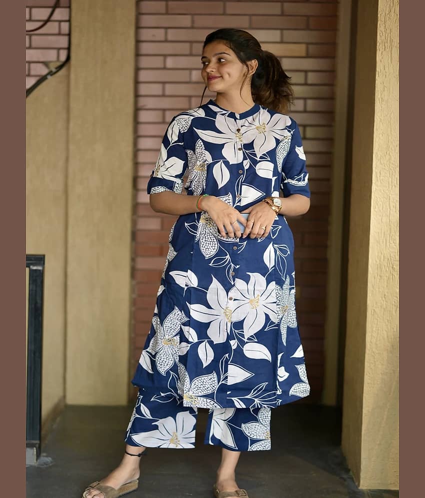 YAGNIK FASHION Women Cotton Solid Flared Kurti With Palazzo ( Blue )