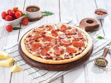 Chicken Extravaganza Pizza