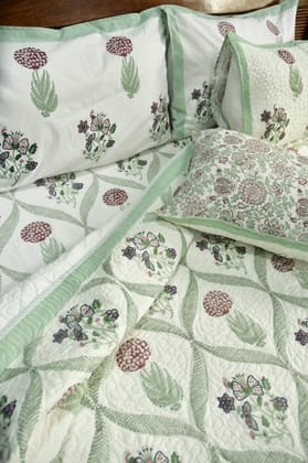 Butterfly & Floral Bedding set : Premium cotton Butterfly & Floral Bedding set : Premium cotton