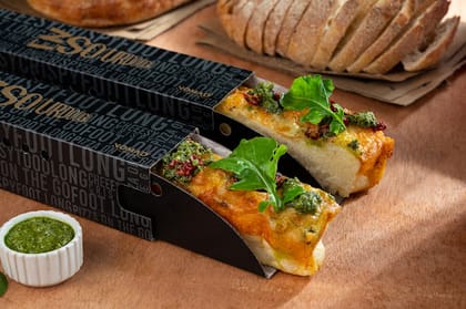 Sourdough Pesto & Sundried Tomato Footlong Pizza