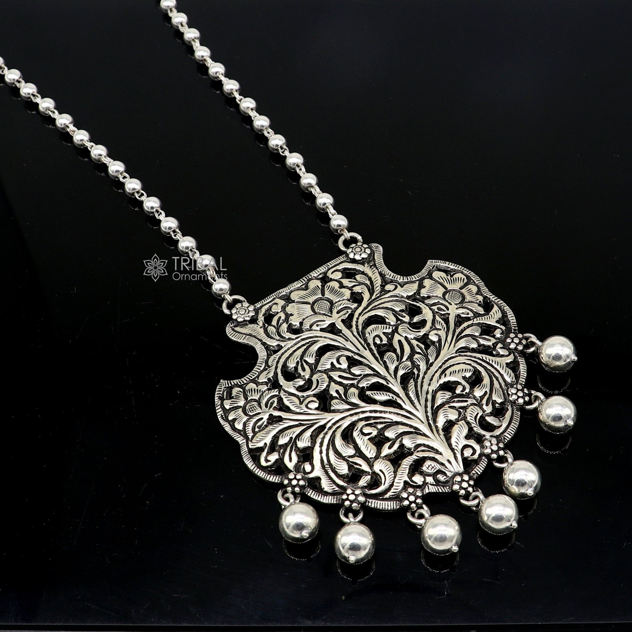 Modern trendy style handmade cultural 925 sterling silver chitai work pendant with silver beaded necklace best for all outfit set691-24