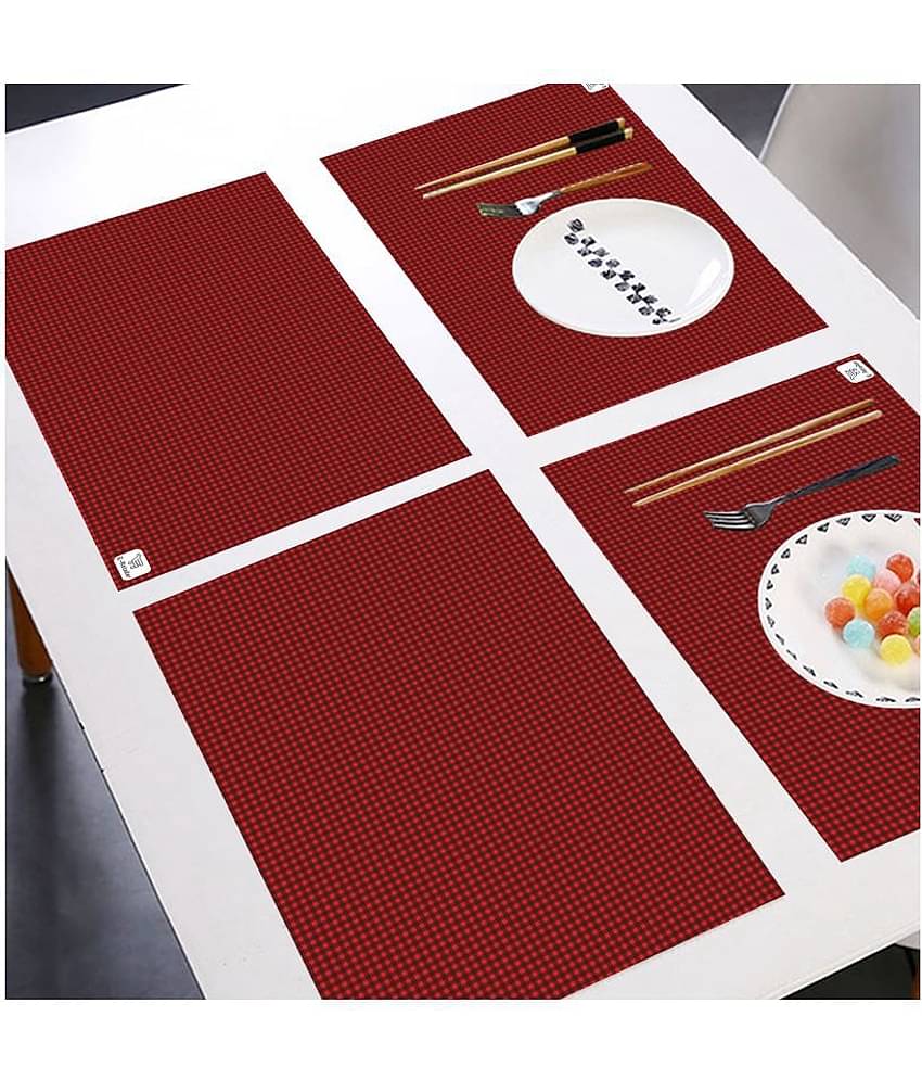 E-Retailer Set of 6 PVC Table Mats