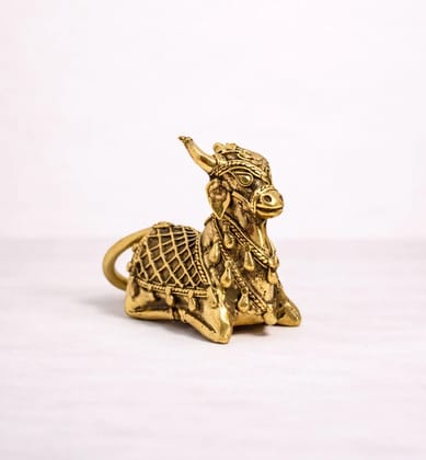 Handcrafted Bhareva Brass Nandi Bull Idol Handcrafted Bhareva Brass Nandi Bull Idol