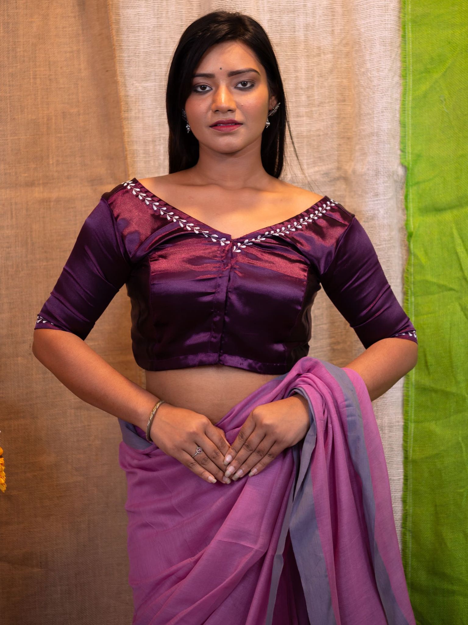 Embroidered Saree Blouse-M
