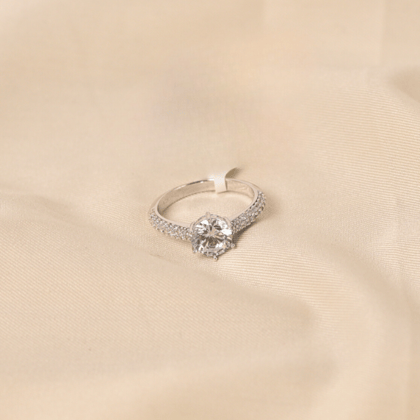 6 Pronged Starlight Ring-Size 17