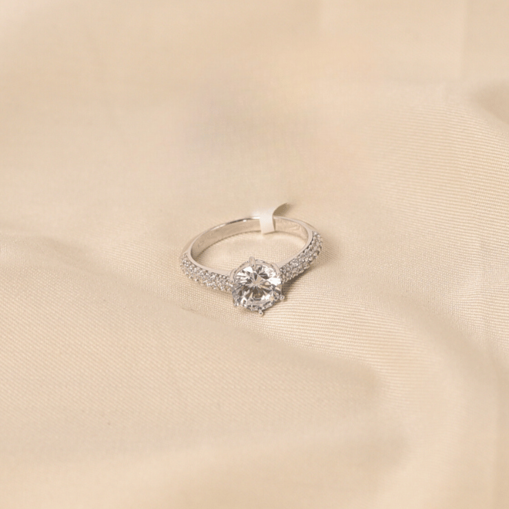 6 Pronged Starlight Ring-Size 17