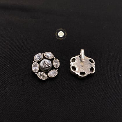 Sterling Silver Flower Nose Pin ? Clip On-White Zircon