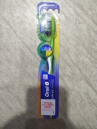 Medium Indicator Bristles Oral-b Crisscross Signals when To change 