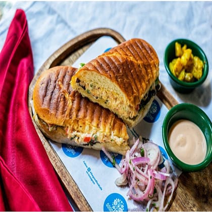 Chicken cocktail sandwich