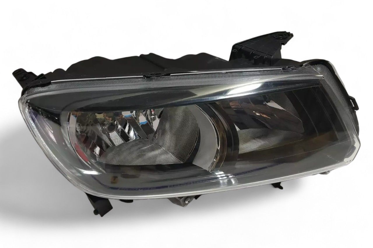 Uno Minda Head Lamp - RH HL-5673M