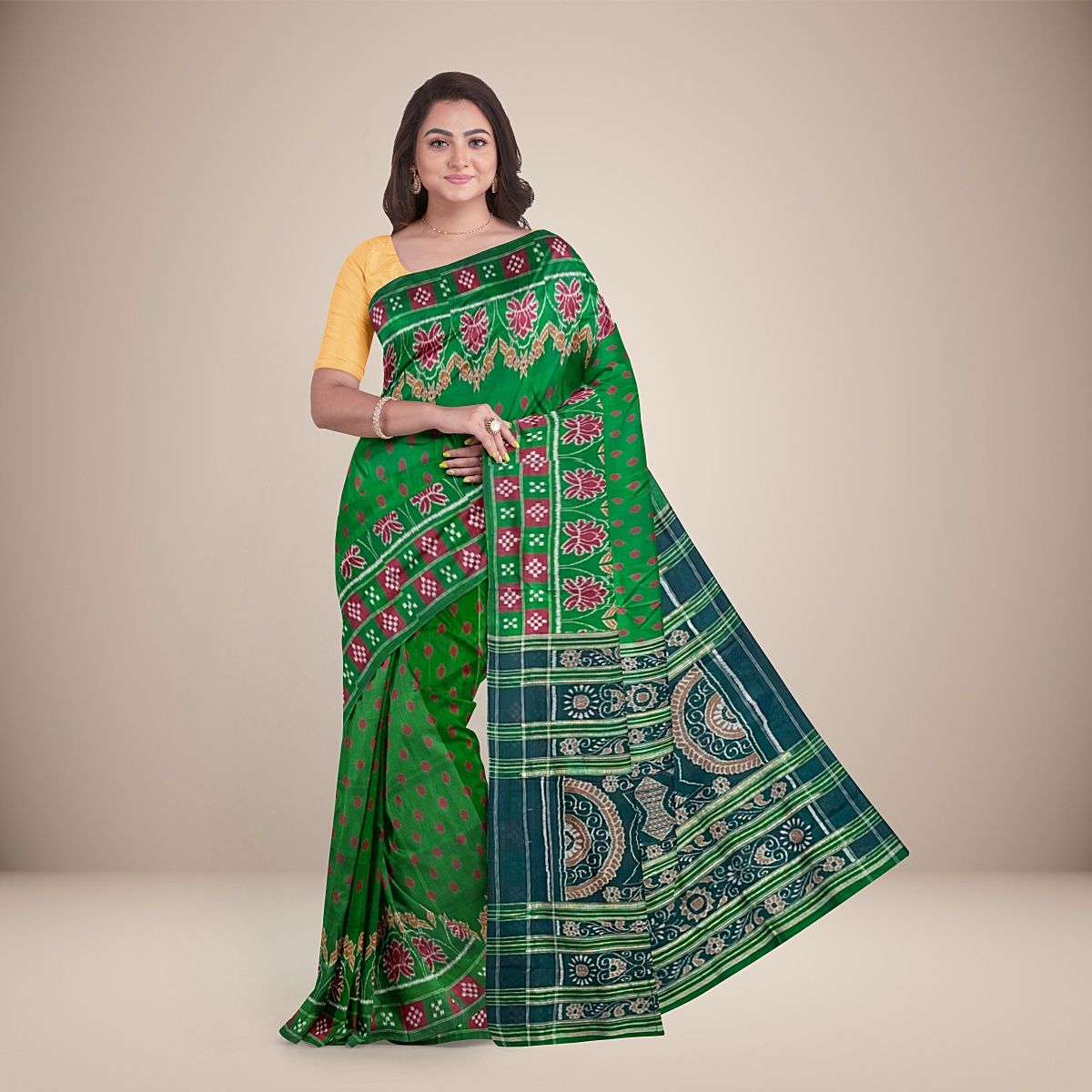 Lotus motifs and Pasapalli border Khandua Silk Saree
