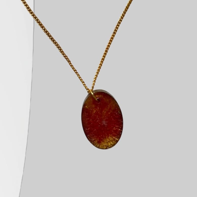 Resin pendent