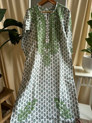 Cotton Printed Chikankari Kurti - Green-Green / cotton / M