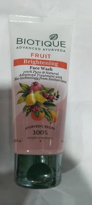 Biotique Advanced ayurveda Fruit Brightening Face wash 