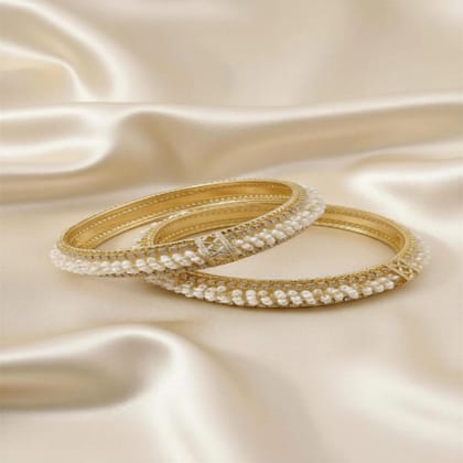 Elayne Pearl Majesty Bangles Set Elayne Pearl Majesty Bangles Set