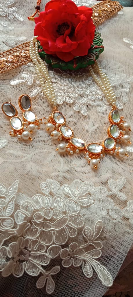 Pearl Crystal Jewellery Set with Earrings( 25*25cm)