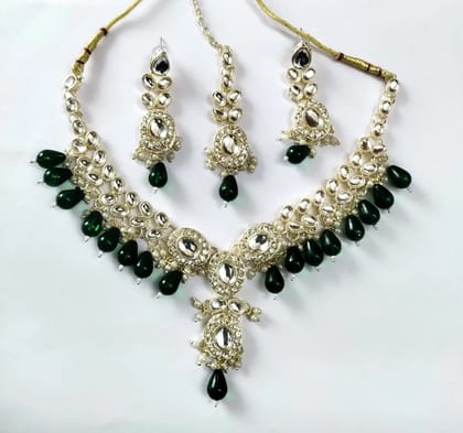 Green Pearl Jewellery Set