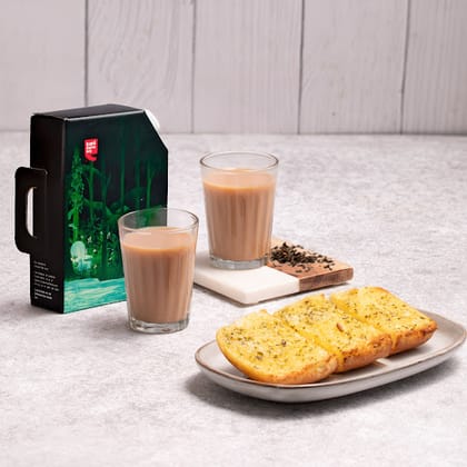 Kadak Chai N Garlic Bread