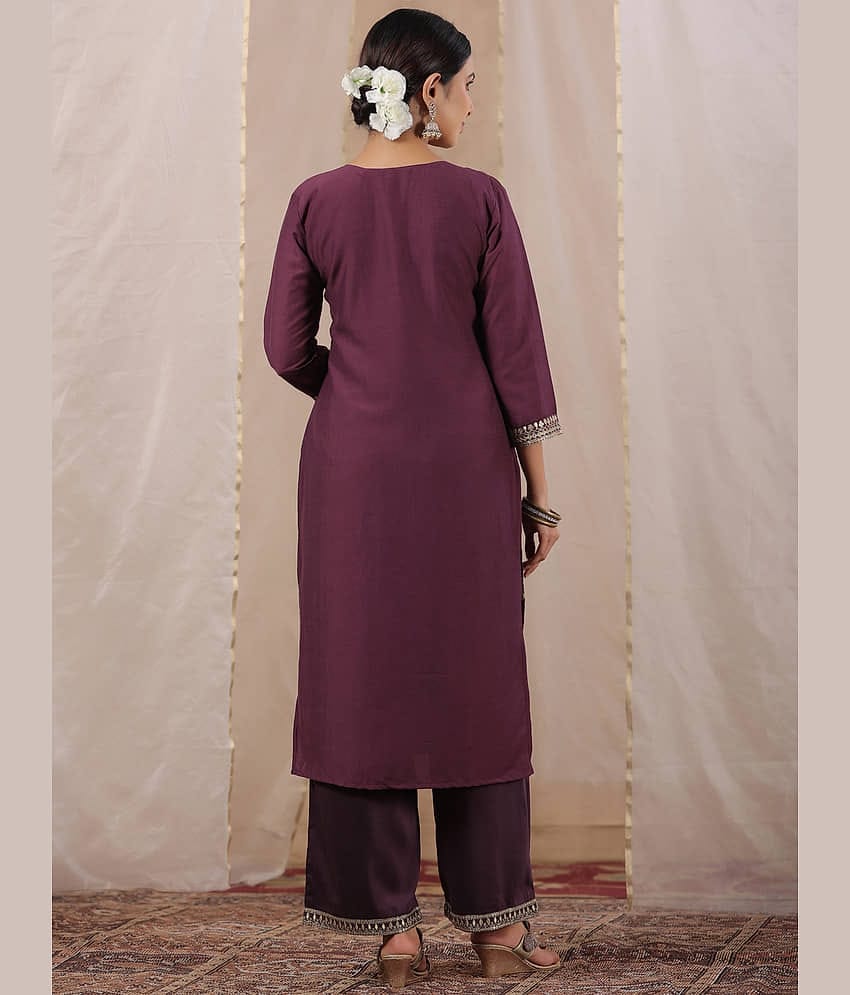 Ishin Silk Embroidered Straight Women's Kurti - Purple ( Pack of 1 )