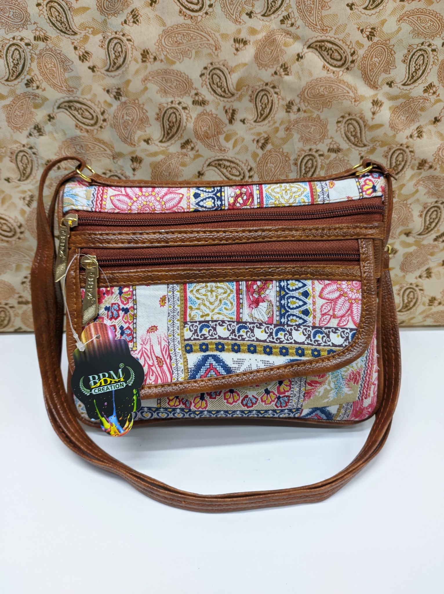 Ekat Sling Bag