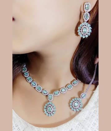 Ladymania Silver Alloy Necklace Set ( Pack of 1 )