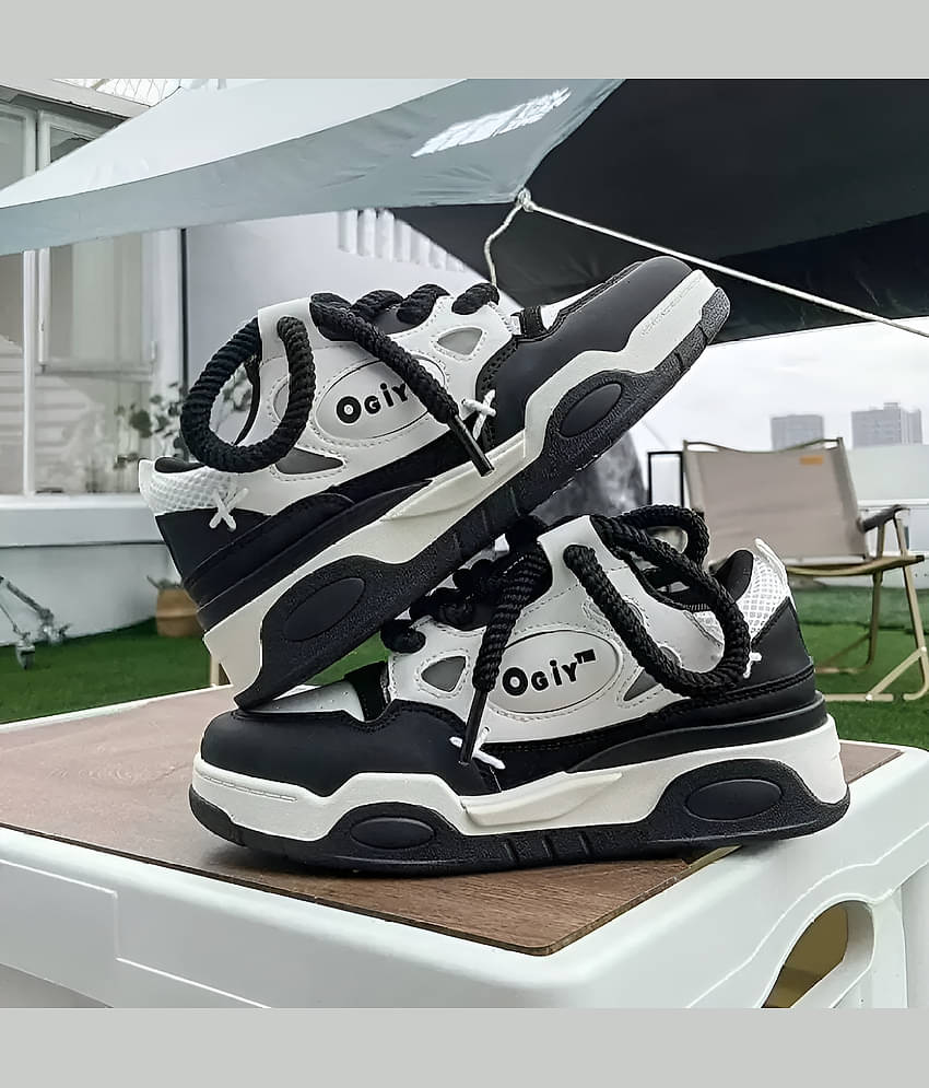 PM Traders Ogiy Retro shoes For Men White Men's Sneakers