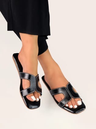 Irma Black Flats-35 / Black