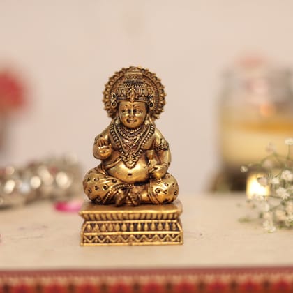 Superfine Antique Kuber - Symbol of Wealth (In Brass)-H*L*W - 3*2*1.5 Inches / Brass