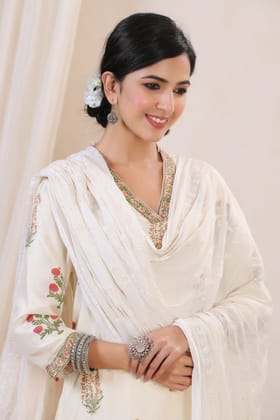 Nazakat Kafiya A line Habutai Silk Kurta-S / Ivory Green / Gold