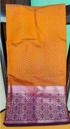 Women's Kanjivaram Silk Saree with Unstitched Blouse Piece (Yellow, 5-6 Mtrs)