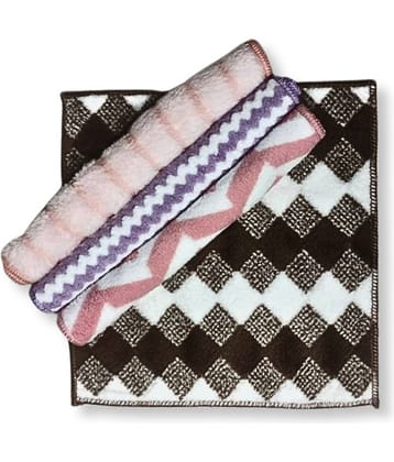 Super Soft Microfiber Face Towel (Random Designs & Color) (25 x 25 CM) Pack of 4