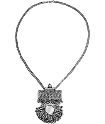 Darshini Designs - Silver Alloy Necklace ( Pack of 1 )