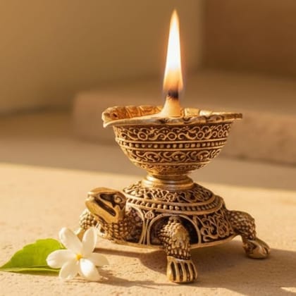Sukh Sehaj Kurma Diya/Tortoise Diya, Deepak, Brass, Handcrafted, Antique Yellow Finish, 2.5 Inch, Tortoise Oil Lamp Home Decor, Pooja Ritual and Gifting