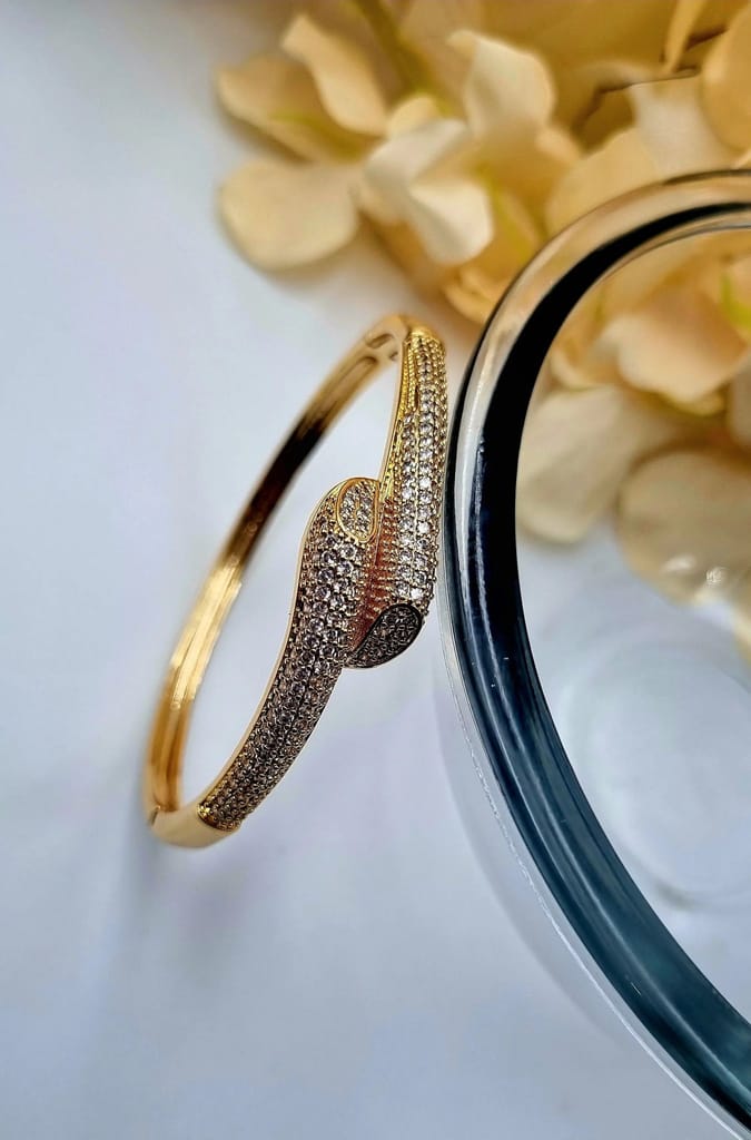 Snake Design Bracelet with Rhinestone