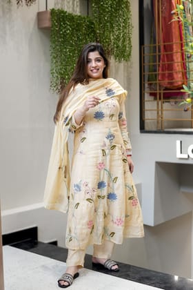 Feroza Off White Embroidred Anarkali Suit-XXL