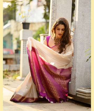 fab woven Art Silk Woven Banarasi saree With Unstitched Blouse Piece ( White )