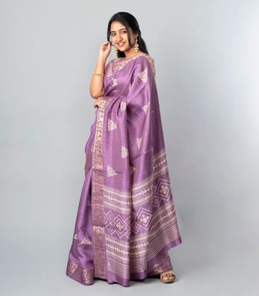 Lilac Woven Dola Synthetic Saree With Printed Floral Motifs-Lilac