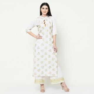 SVB White Colour Party Wear Foil Print Kurtis With Plazzo
