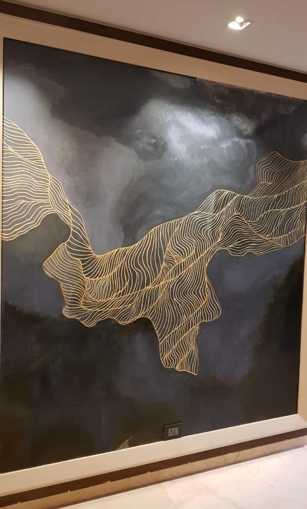 ABSTRACT MURAL WITH GOLDEN FLOWING LINES 1 - Paint and Wallpapers | Buy online on ZillyBuy