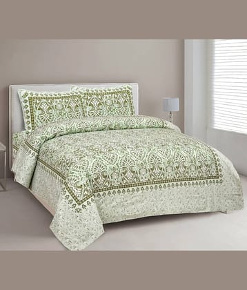 CLOTHORO Cotton 1 Double King Bedsheet with 2 Pillow Covers ( Green )