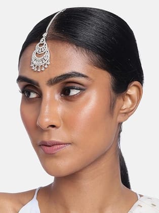 Silver-Plated AD Crescent Maang Tikka