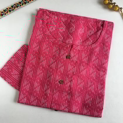 Katha Work  Short  Kurti  - Raani - Pure Cotton-40 - L