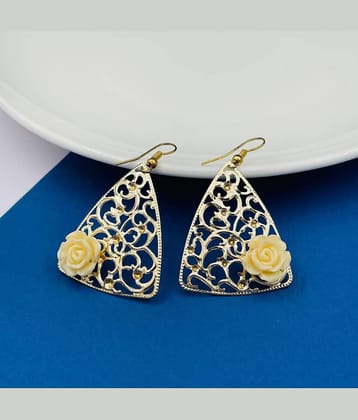 The Jewelbox Golden Hanging Earring