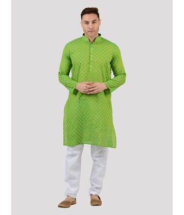 Maharaja - Green Cotton Blend Regular Fit Men's Kurta Pyjama Set ( Pack of 1 )