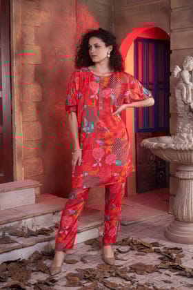 Red digital  print kurta pant set with hand embroidery-XXXL