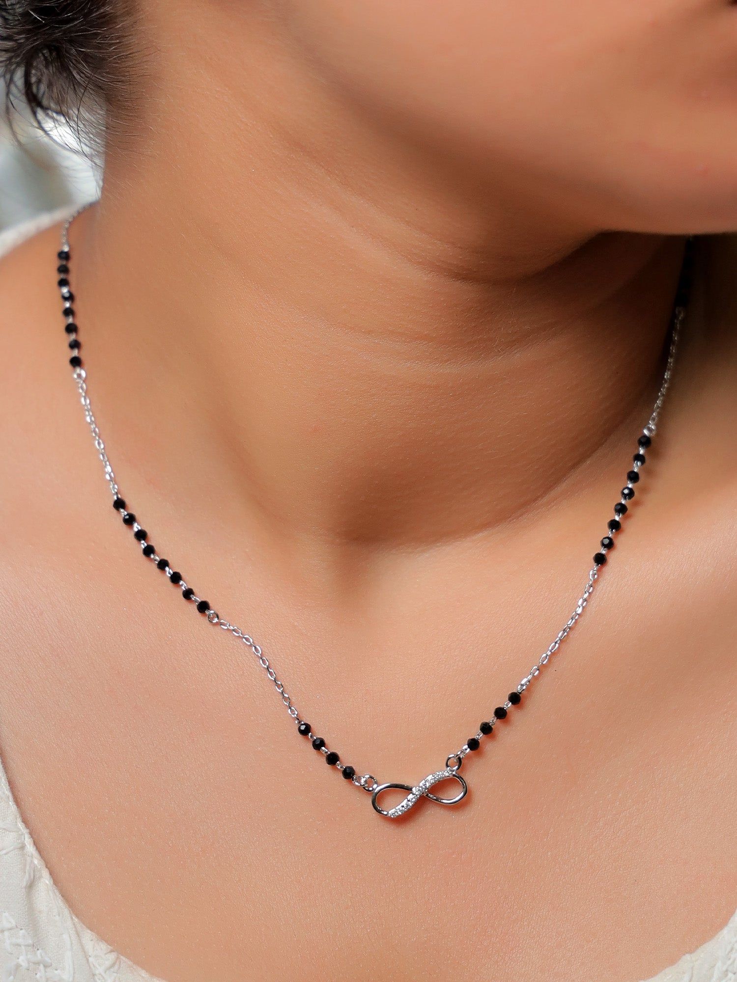 Eternal Bond Black Bead Choker Necklace | Pure 925 Silver-Pendant