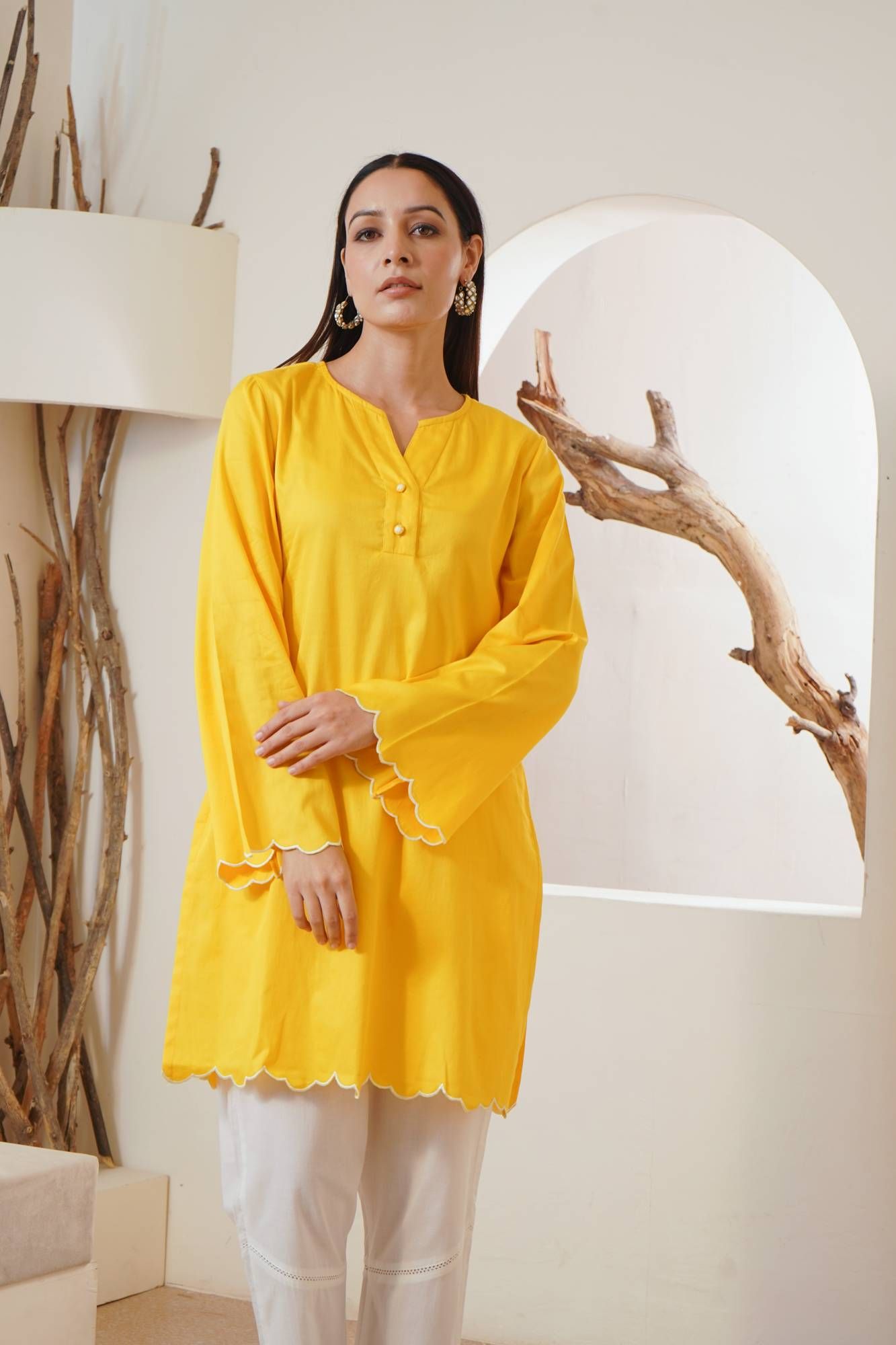 Sunshine Scallop Coord Set-XXS / Blazing Yellow / White