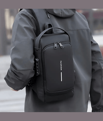 Gjshop Black Solid Messenger Bag