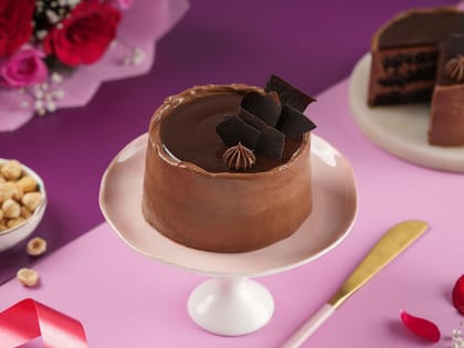 Belgian Hazelnut Bento Cake