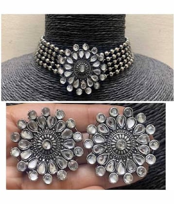 Samridhi DC Silver Alloy Necklace Set ( Pack of 1 )